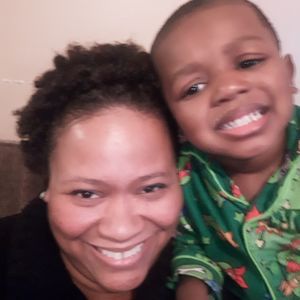 Meet your Posher, Latisha